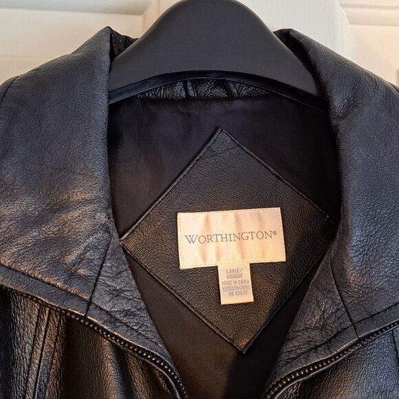 Worthington Black Leather - Picture 2 of 3